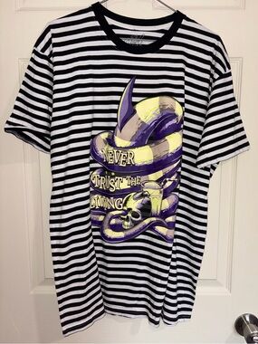 Beetlejuice Inspired Striped T-Shirt The Lost Bros Size L Sandworm